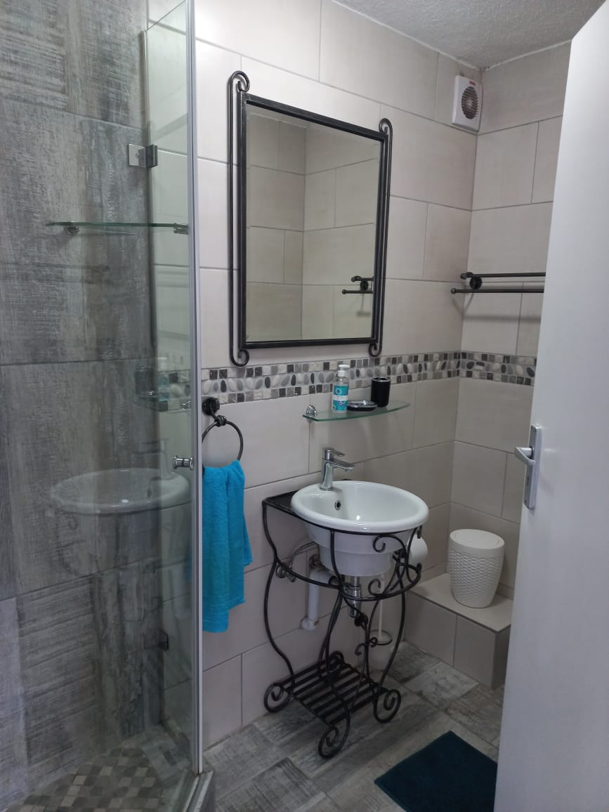Bathroom shower and basin